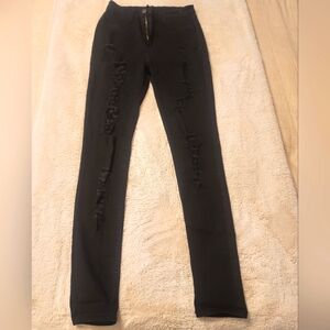 Black Skinny Jeans, Ripped